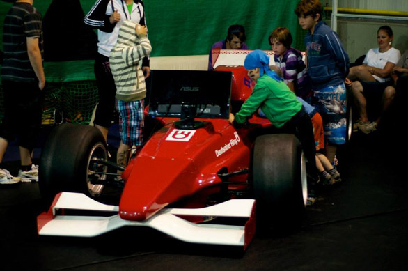 Tematický Family Day ON Semiconductor v Rožnově pod Radhoštěm